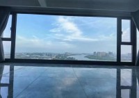 花几万装的“大玻璃落地窗”被我换成普通窗 差别太大